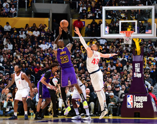 los-angeles-clippers-berhasil-kalahkan-los-angeles-lakers