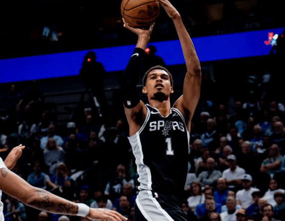 wembanyama-mengukir-sejarah-meski-kalah-dari-warriors